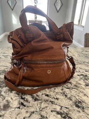 Lucky brand leather purse